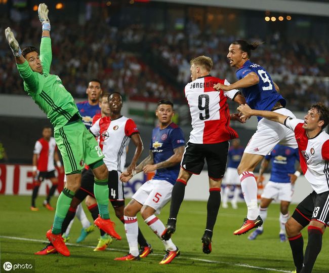 为球迷们热 为球迷们热