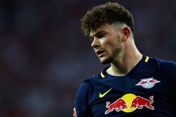 被球迷称为 被球迷称为